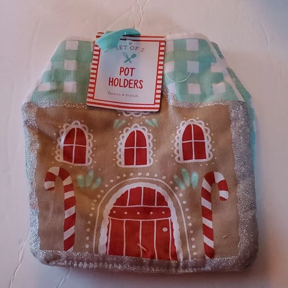 Disney Mickey Mouse Spatula 5 Set Christmas Gingerbread House Pot Holder